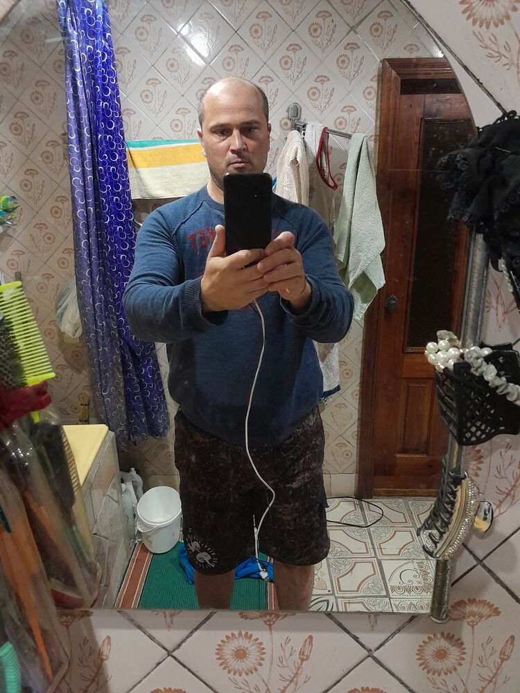  38525388  , 43 ,    
