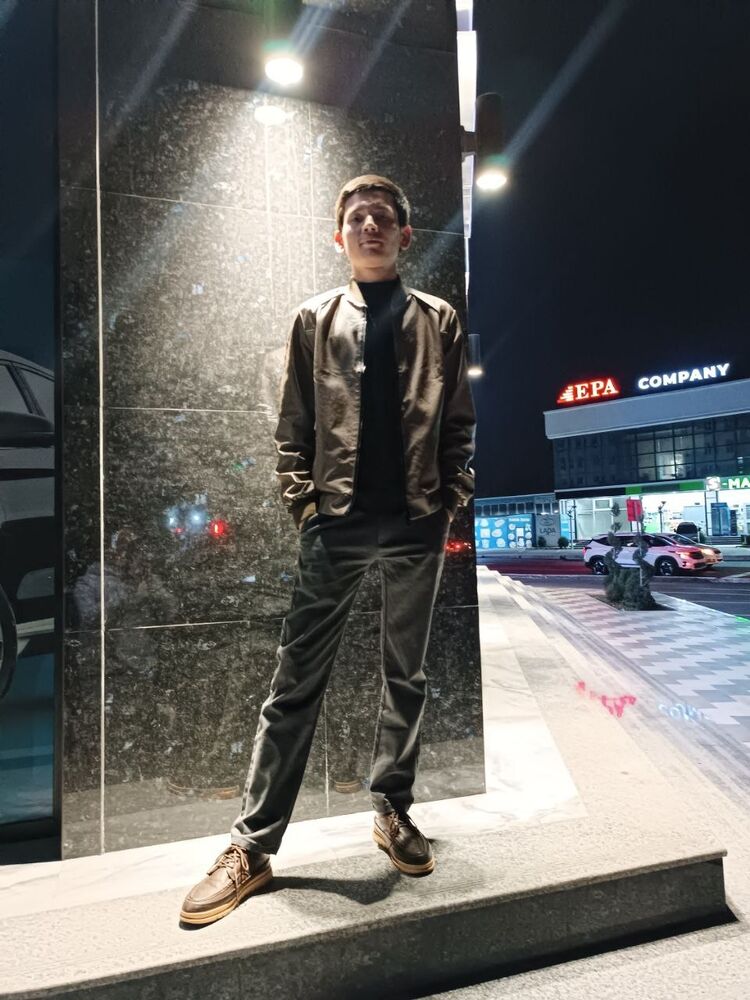  ,   Hamidullo, 22 ,   ,   