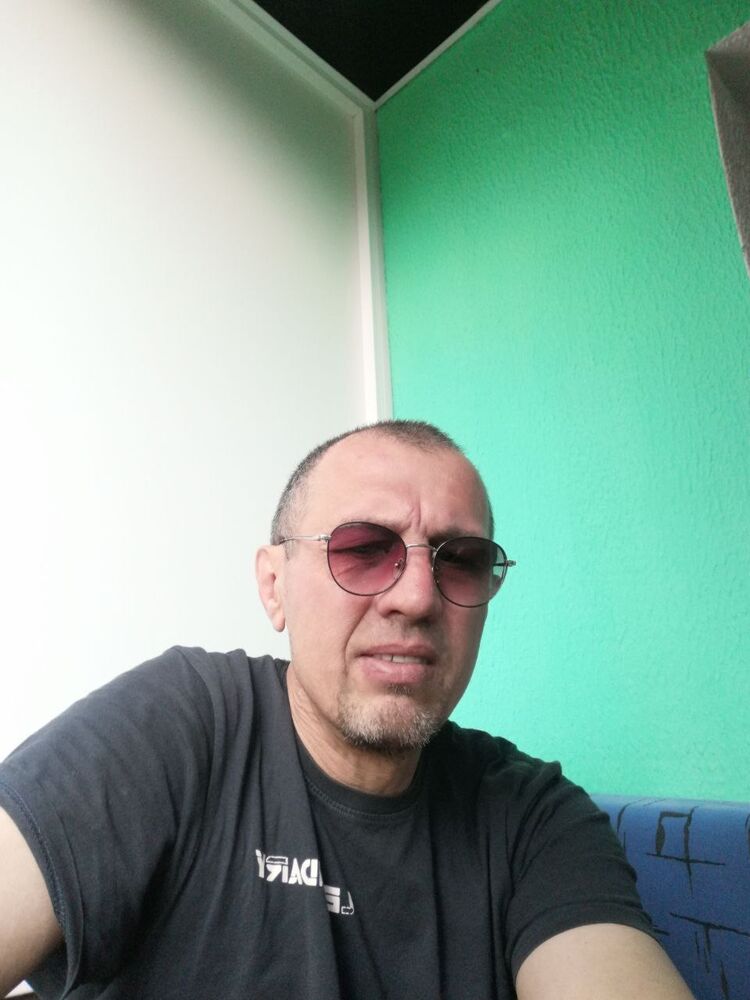  39531078  , 47 ,    