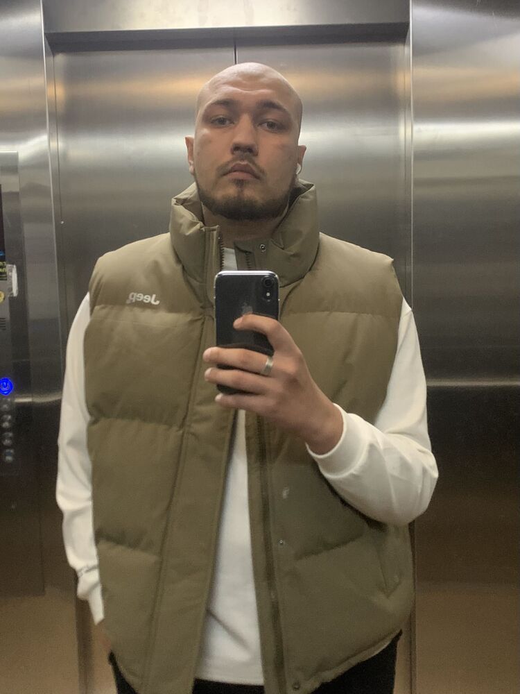  46385318  , 25 ,    