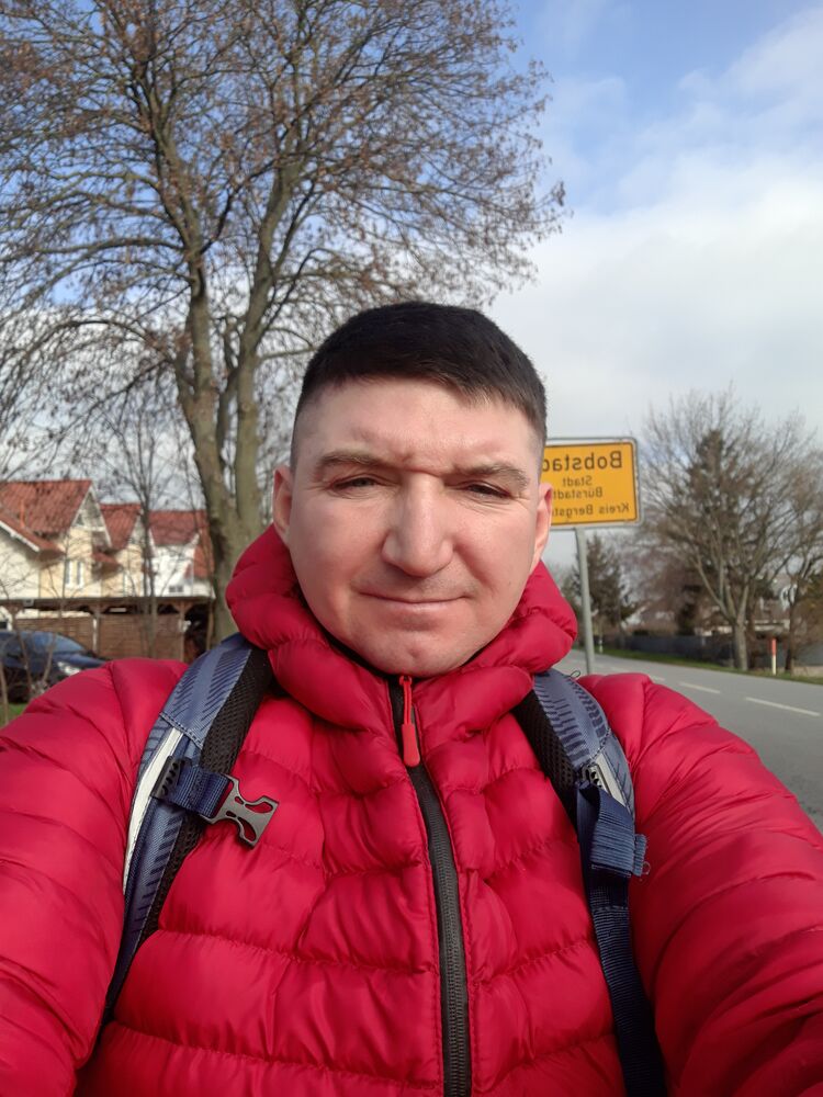  32844708  Gieoni, 44 ,    Frankenthal