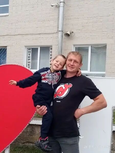  29879848  , 43 ,    -