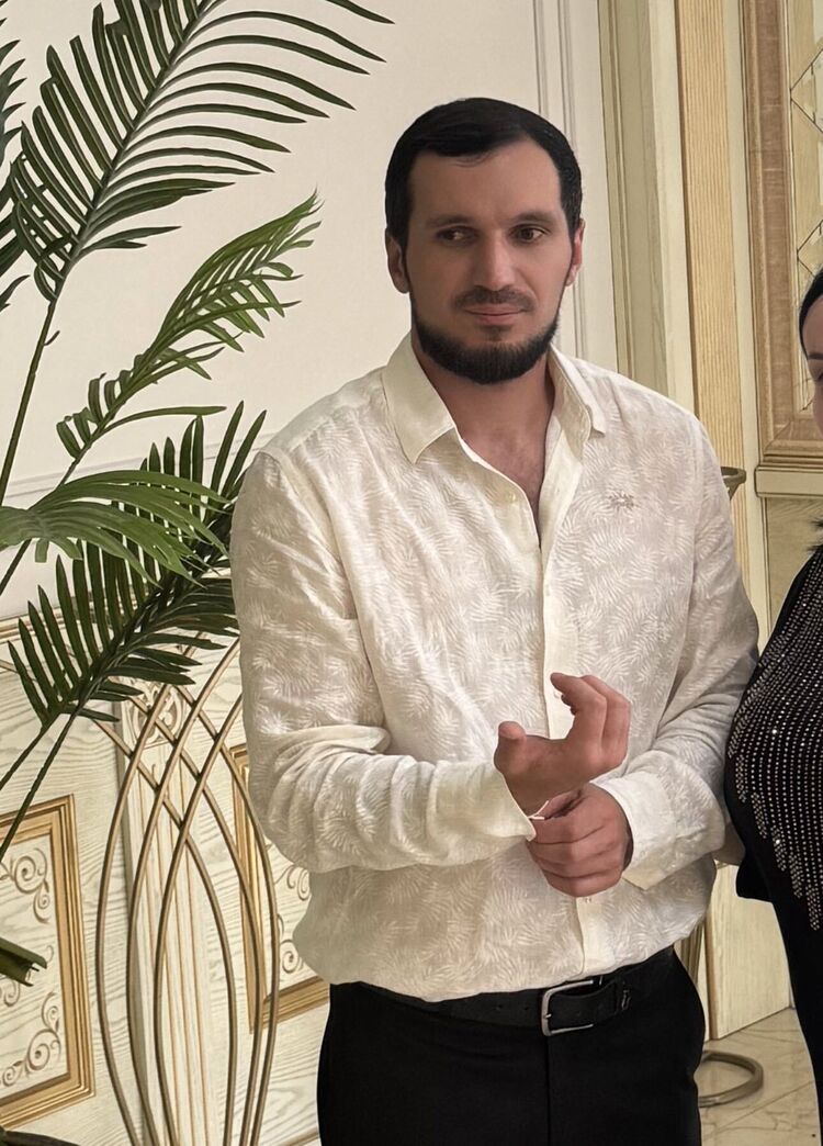  54488548  Ibragim, 34 ,    