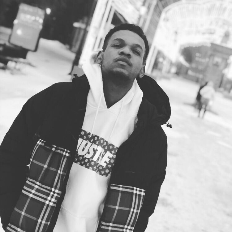  ,   Benji, 25 ,   ,   , c 