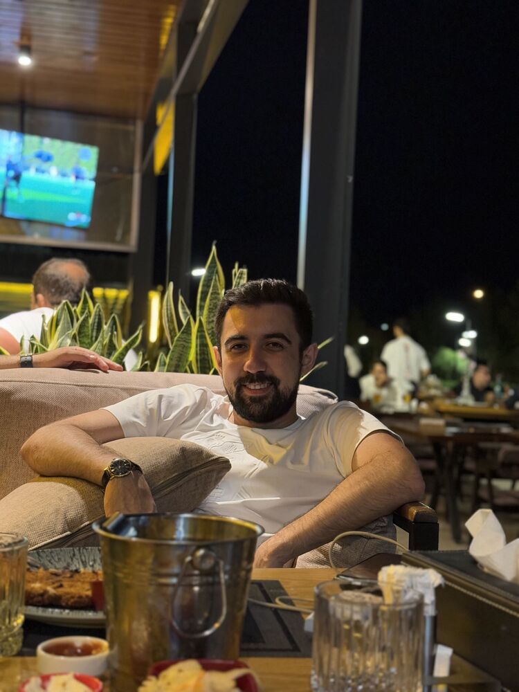  53554568  Ulvi, 27 ,    Phuket