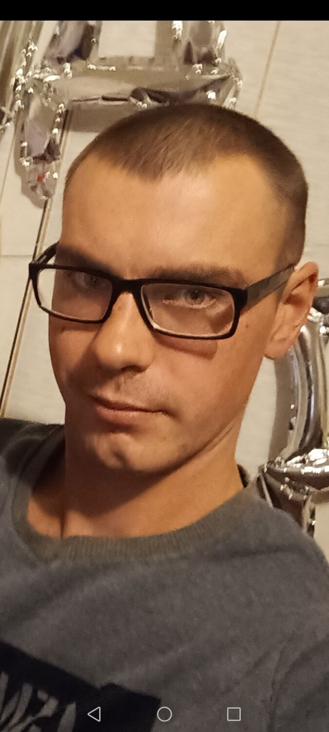  44466198  , 32 ,    