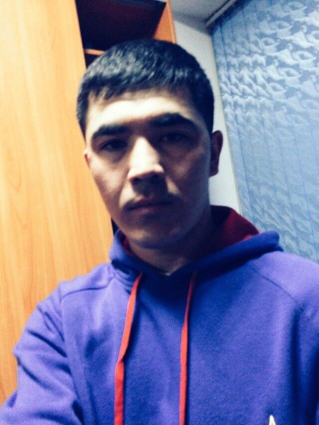  9112228  Miron, 35 ,    