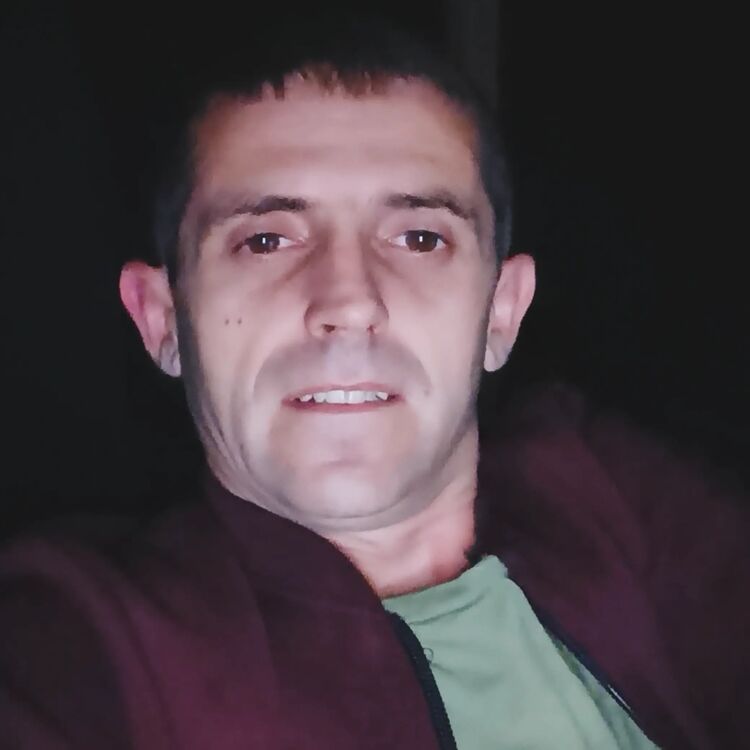  47353048  , 34 ,    