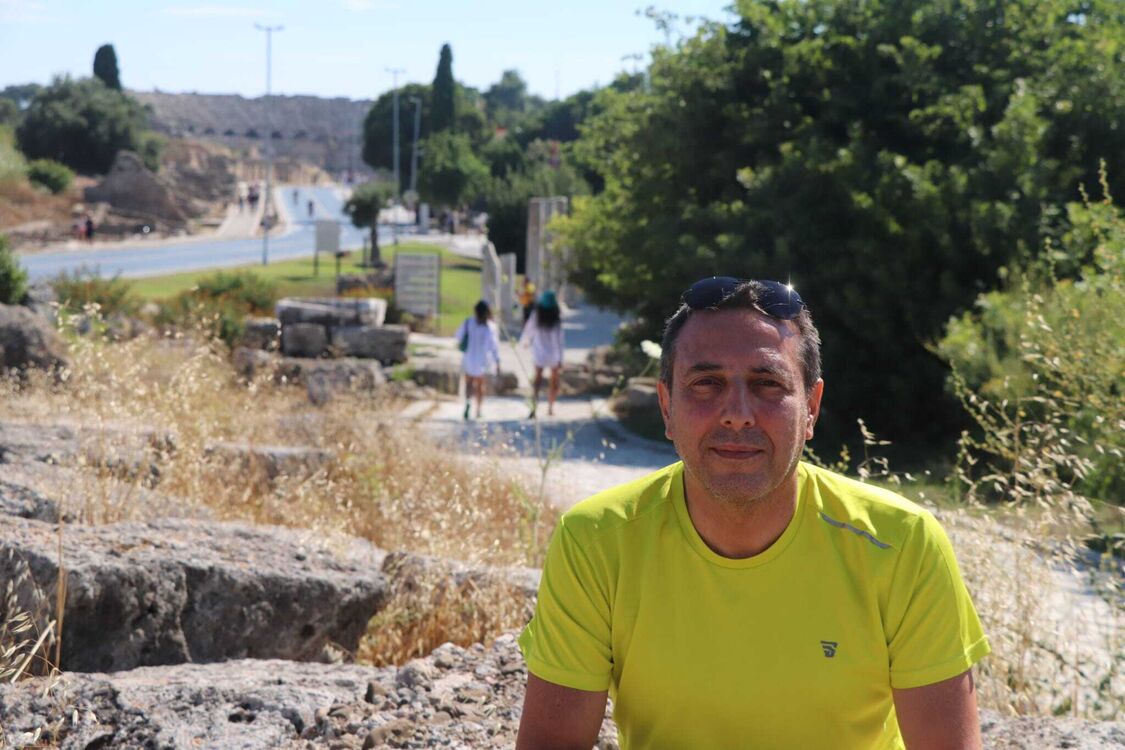  ,   Khakan, 44 ,   ,   , c 