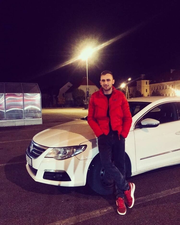  ,   Vitalik, 32 ,     , c , 