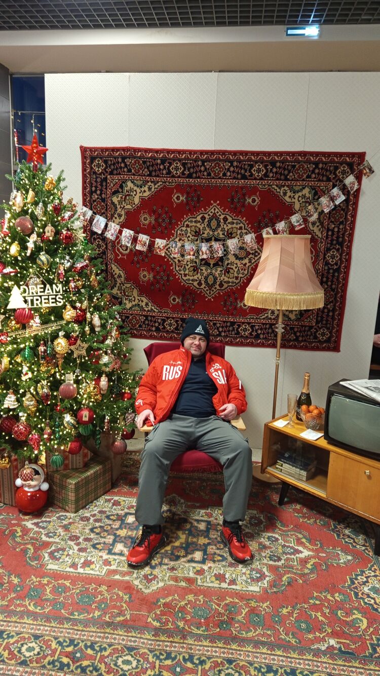  ,   , 44 ,  