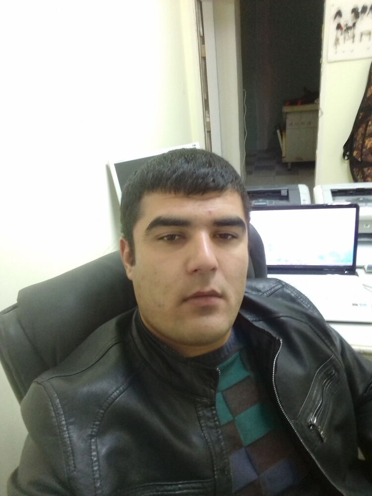  18239918  , 31 ,    
