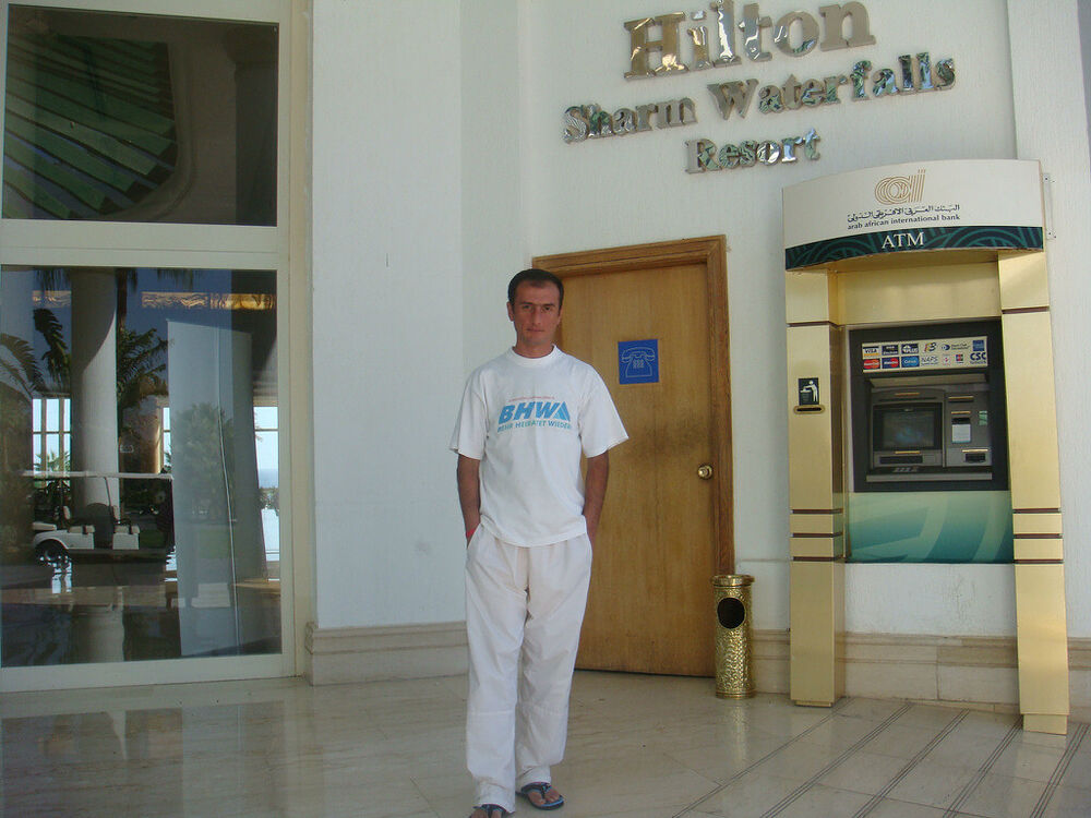  30978448  Arman, 53 ,    
