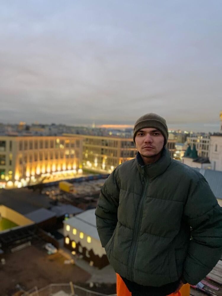  54420088  DIOR, 23 ,    -