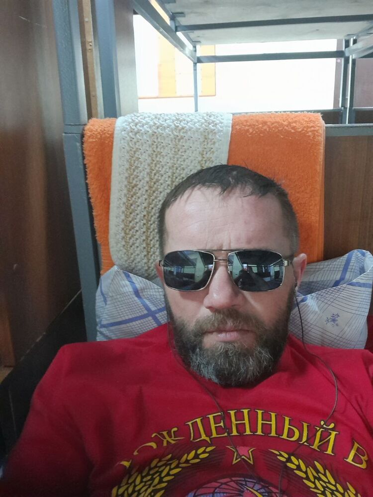  44365298  , 48 ,    