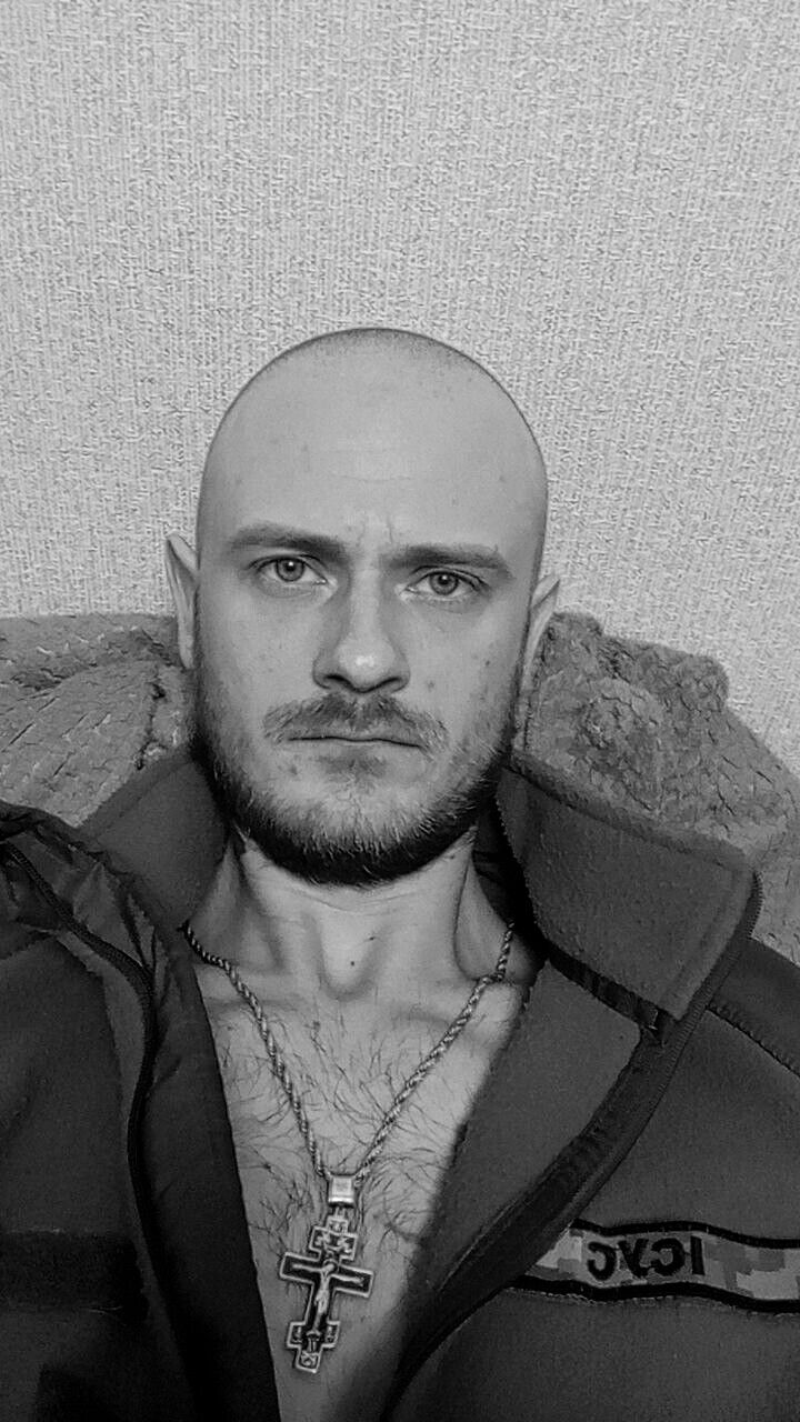  48242398  Andrey, 34 ,    