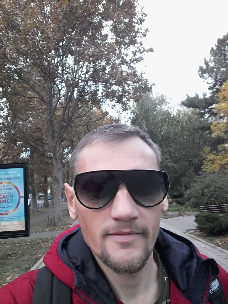  24134998  , 40 ,    