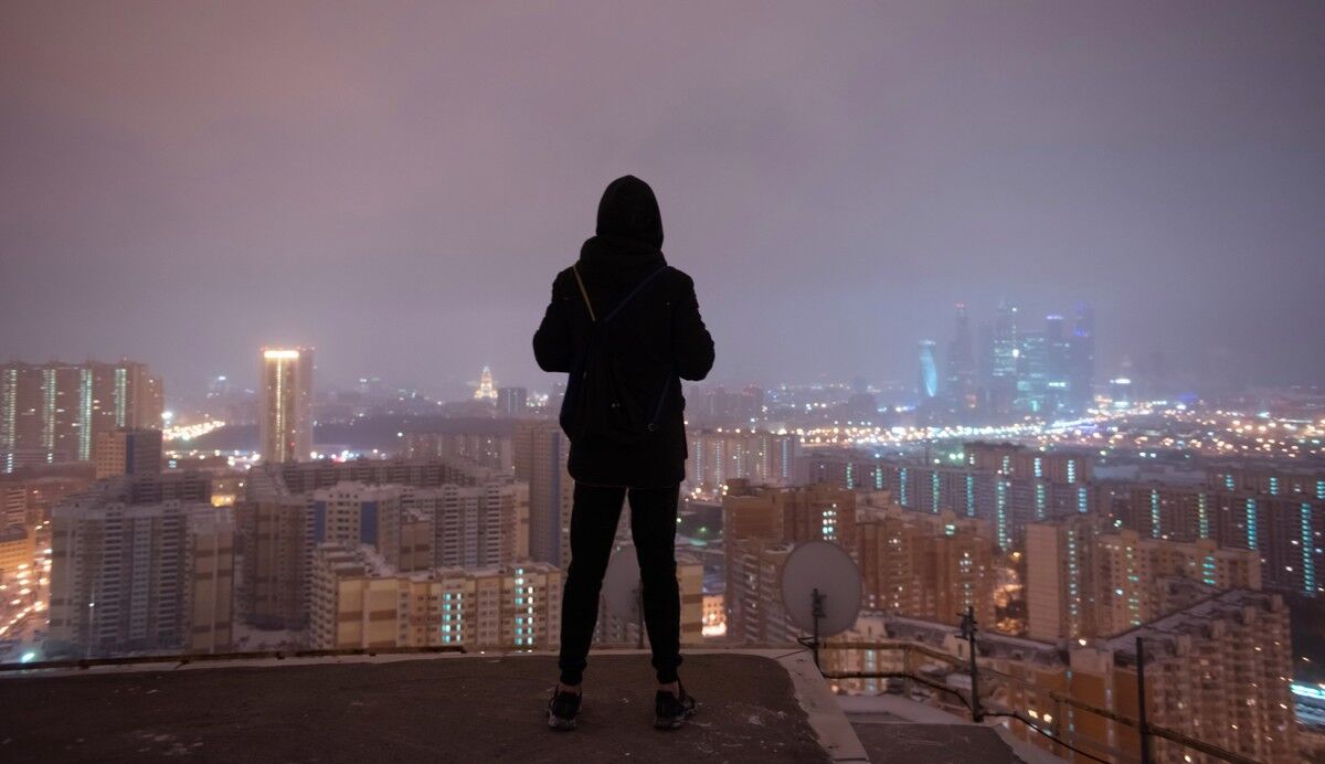  15428618  , 39 ,    -