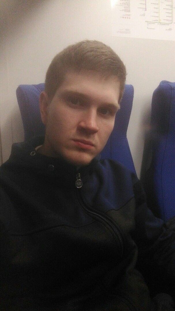  17008008  , 33 ,    Praha