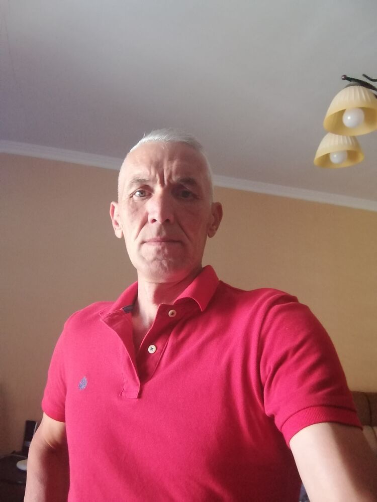  27679768  Vladimir, 51 ,    