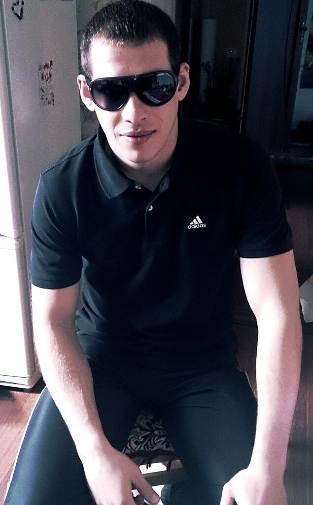  4202538  Sergey, 36 ,    