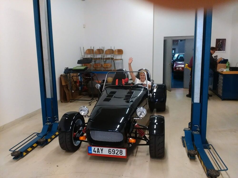 16823248  Irina, 58 ,    Praha