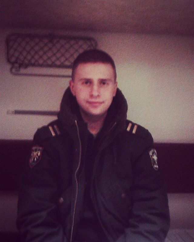  11080778  Rus, 30 ,    