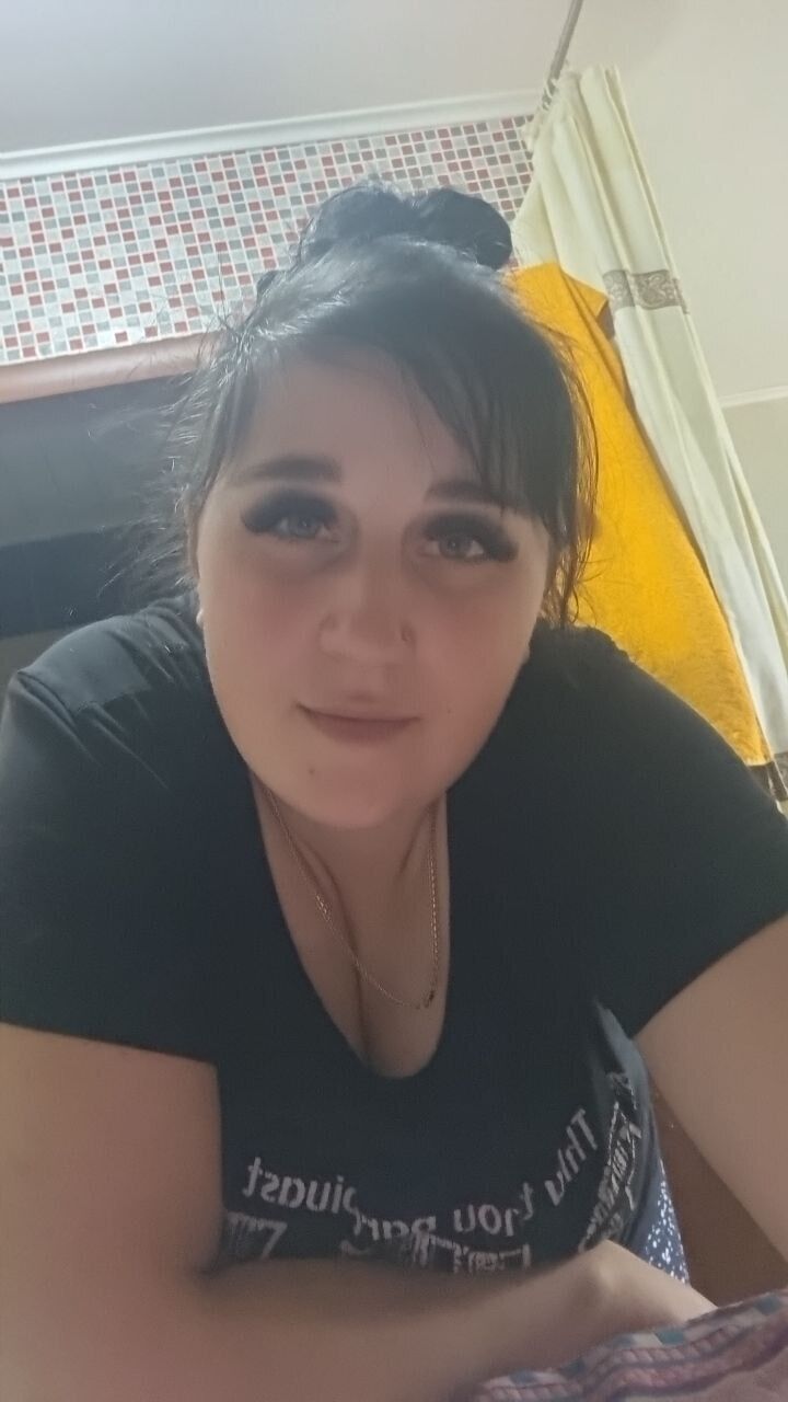  53208158  , 27 ,    