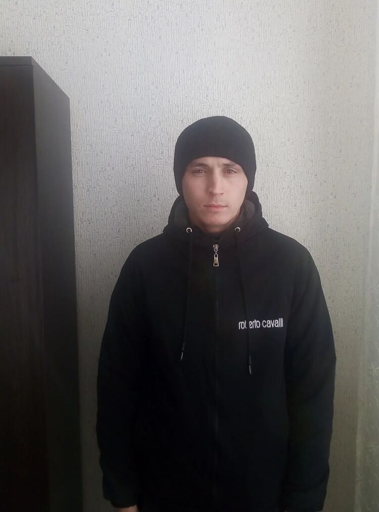  36848608  Almaz, 32 ,     