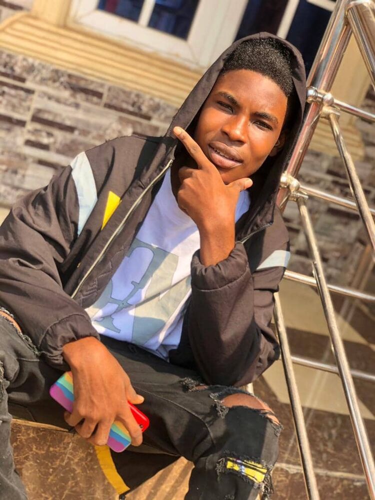  Benin-City,   , 24 ,   ,   , c 