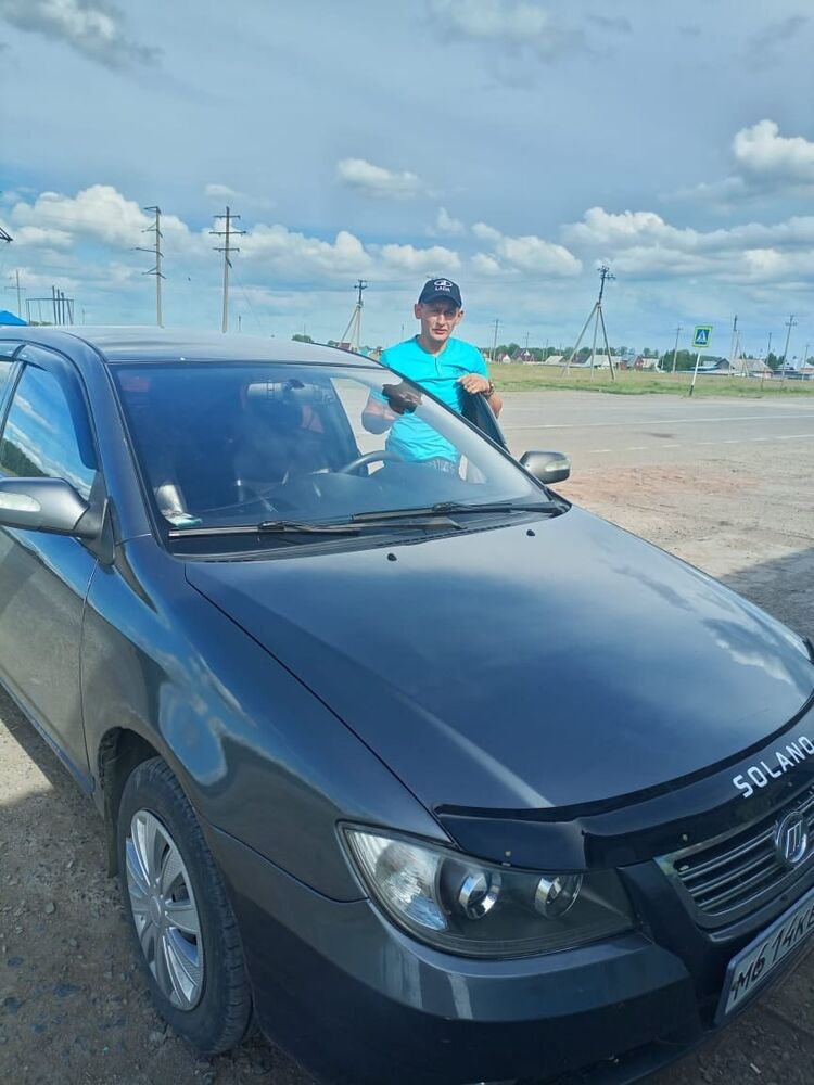  35200648  , 33 ,    