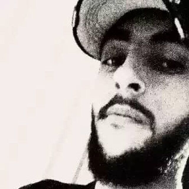 ���� 27246628 ������� Khudik, 30 ���, ���� ���������� � �����-����������