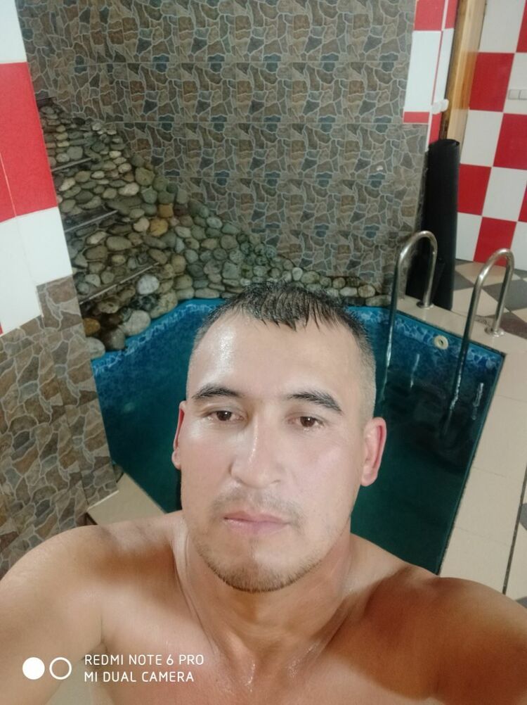  30953948  Timurbek, 37 ,    