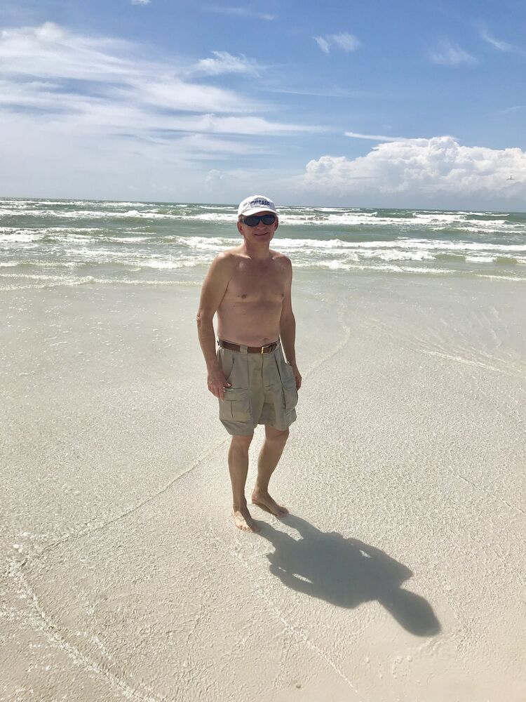 22897048  , 58 ,    Tampa