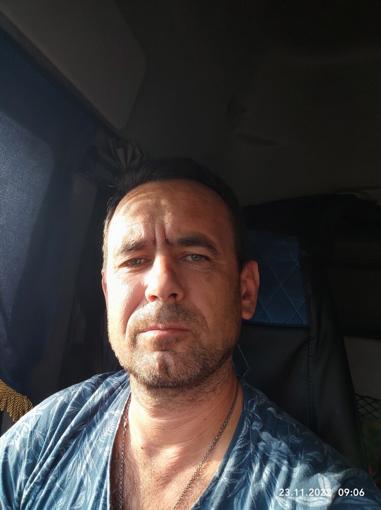  40621308  , 48 ,    