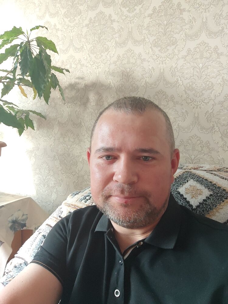  44195158  , 42 ,    
