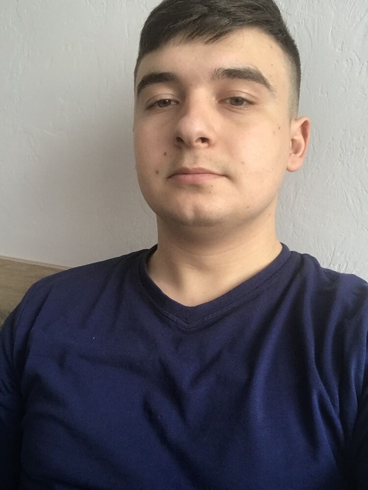  45362838  Zetea, 23 ,    