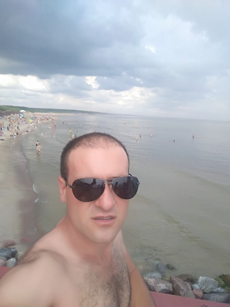  ,   Arut, 30 ,   