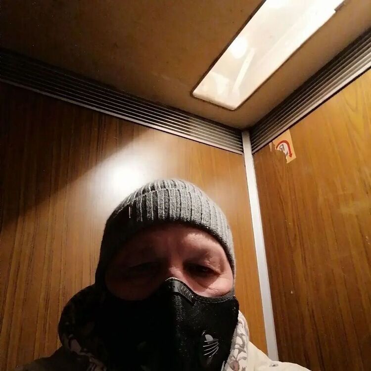  25122958  ˸, 53 ,    