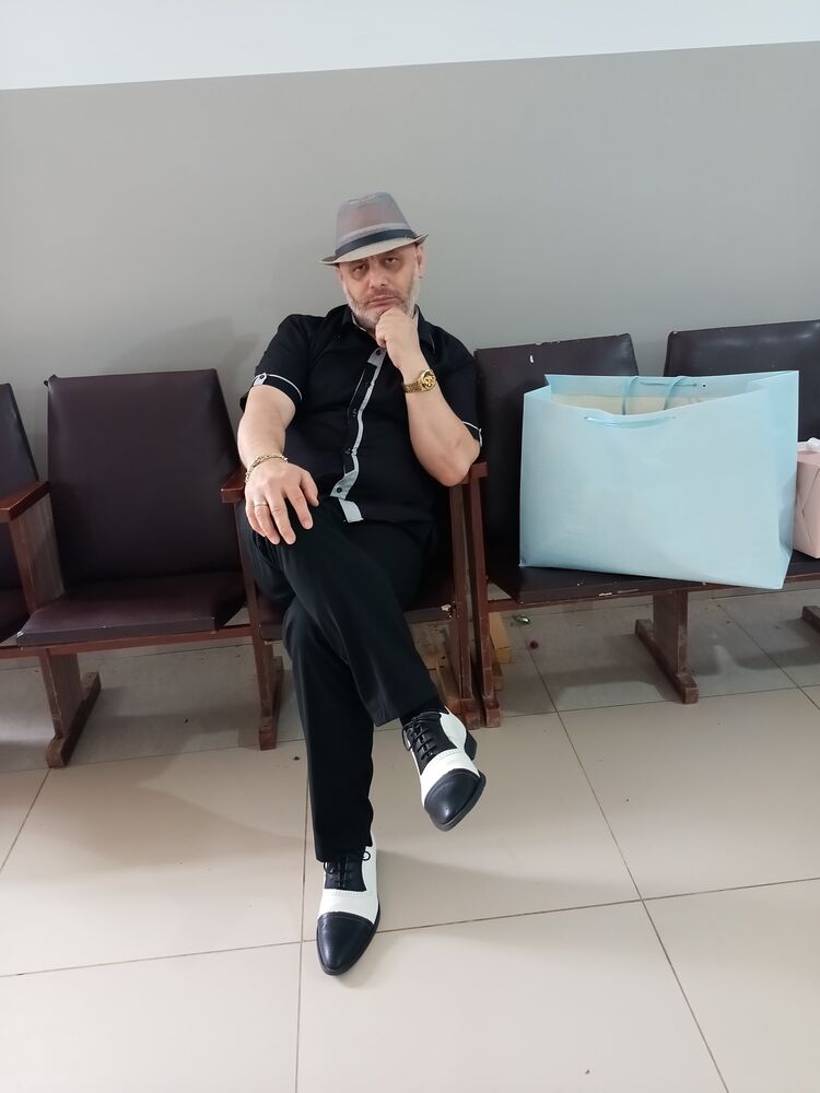  53492608  FALCON, 46 ,    