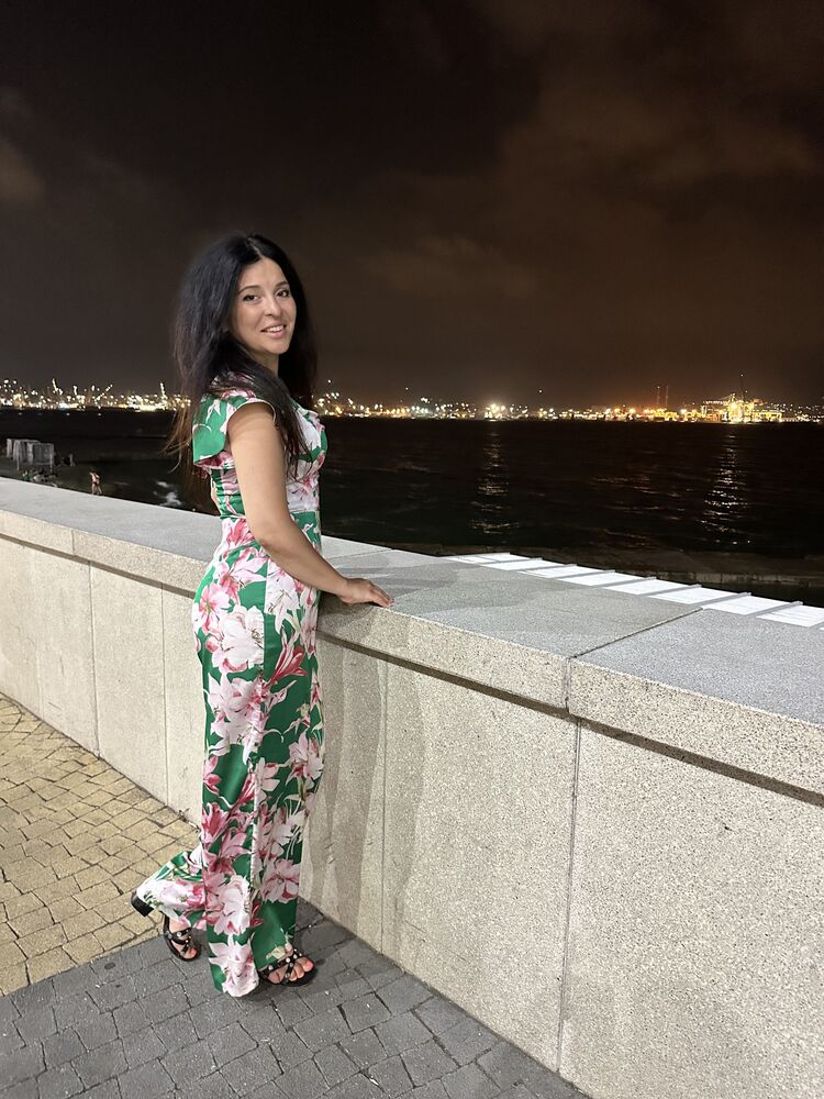  ,   Gala, 40 ,   ,   , c 