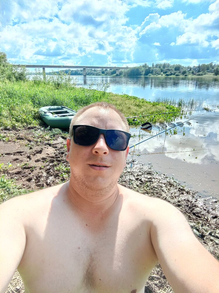  47875758  , 32 ,    