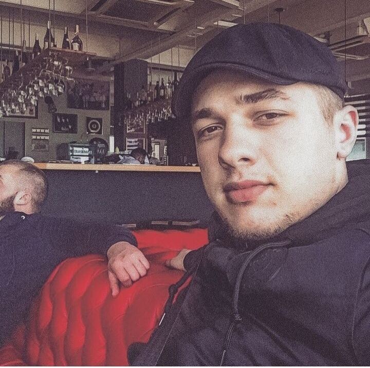  45938878  , 28 ,    