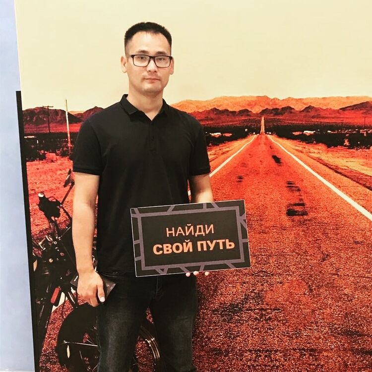 ���� 14938918 ������� Dias, 35 ���, ���� ���������� � ��������