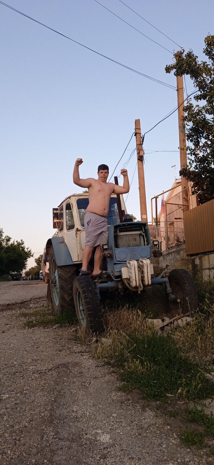  ,   Ivan, 21 ,   ,   
