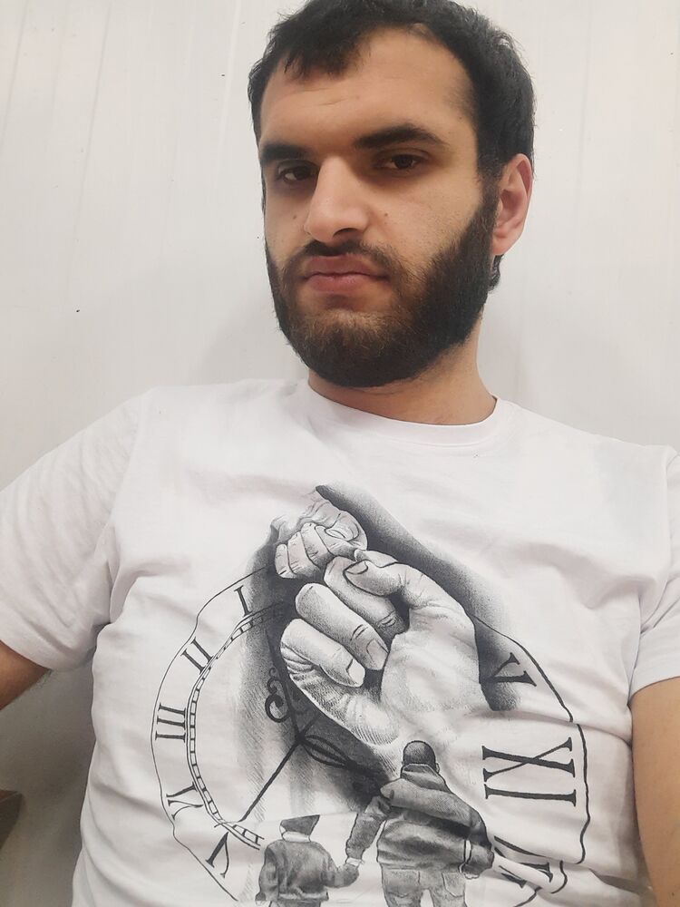  44793088  , 27 ,    
