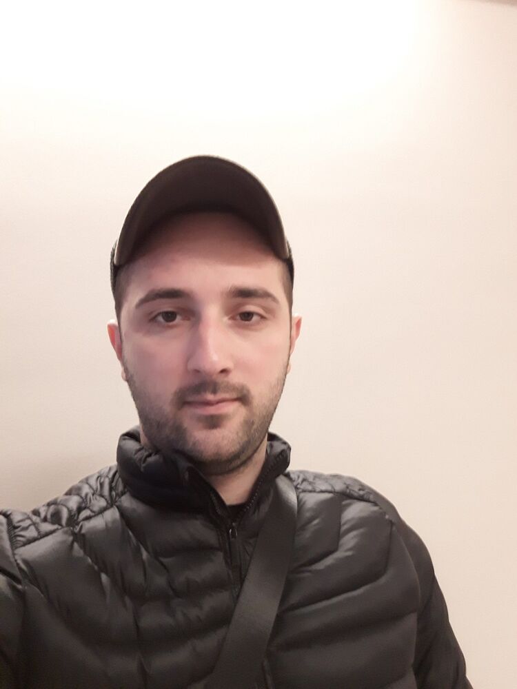  ,   Vaxo, 37 ,   ,   , c 
