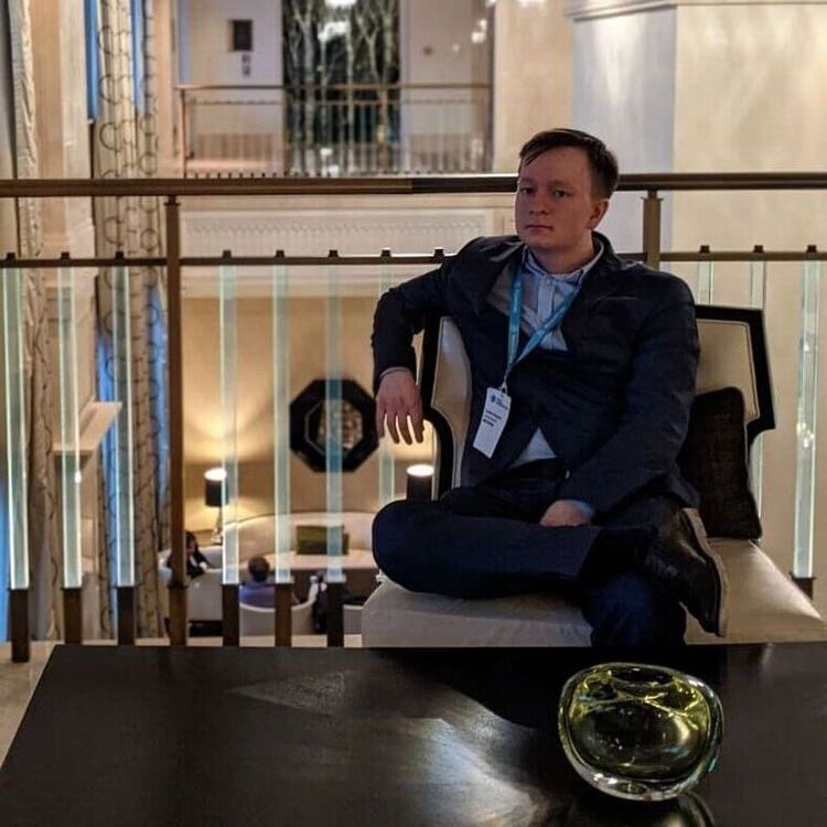 ���� 26228668 ������� �������, 32 ����, ���� ���������� � �����������