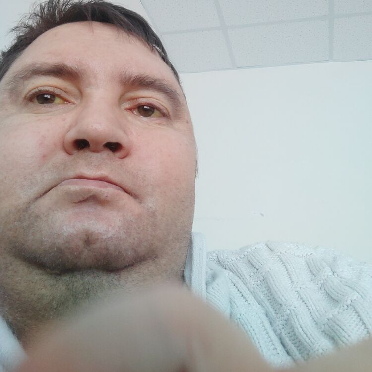  34324028  Alexandr, 40 ,    