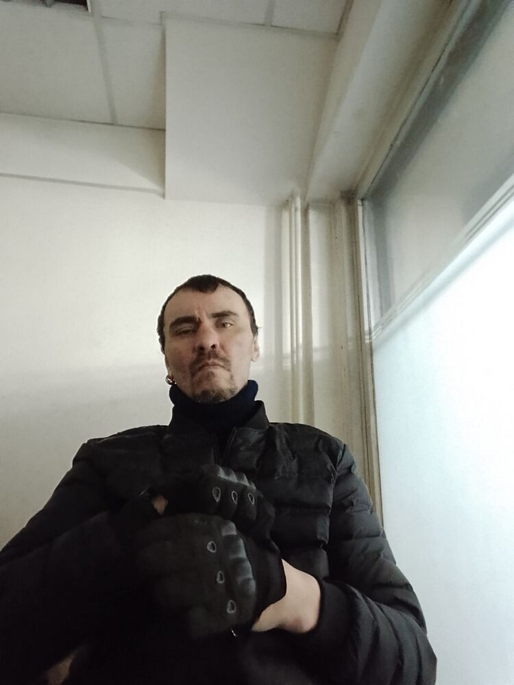  ,   Vitaly, 37 ,   ,   , c , 